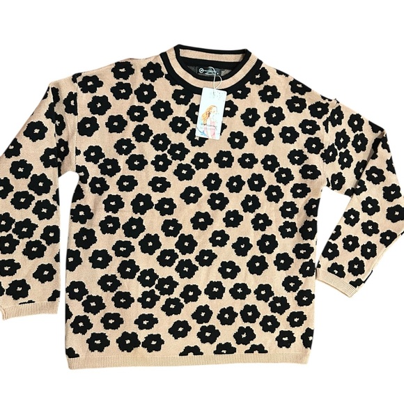 PrettyGarden Sweaters - PRETTYGARDEN Knit Floral Print Sweater in a beige/khaki black